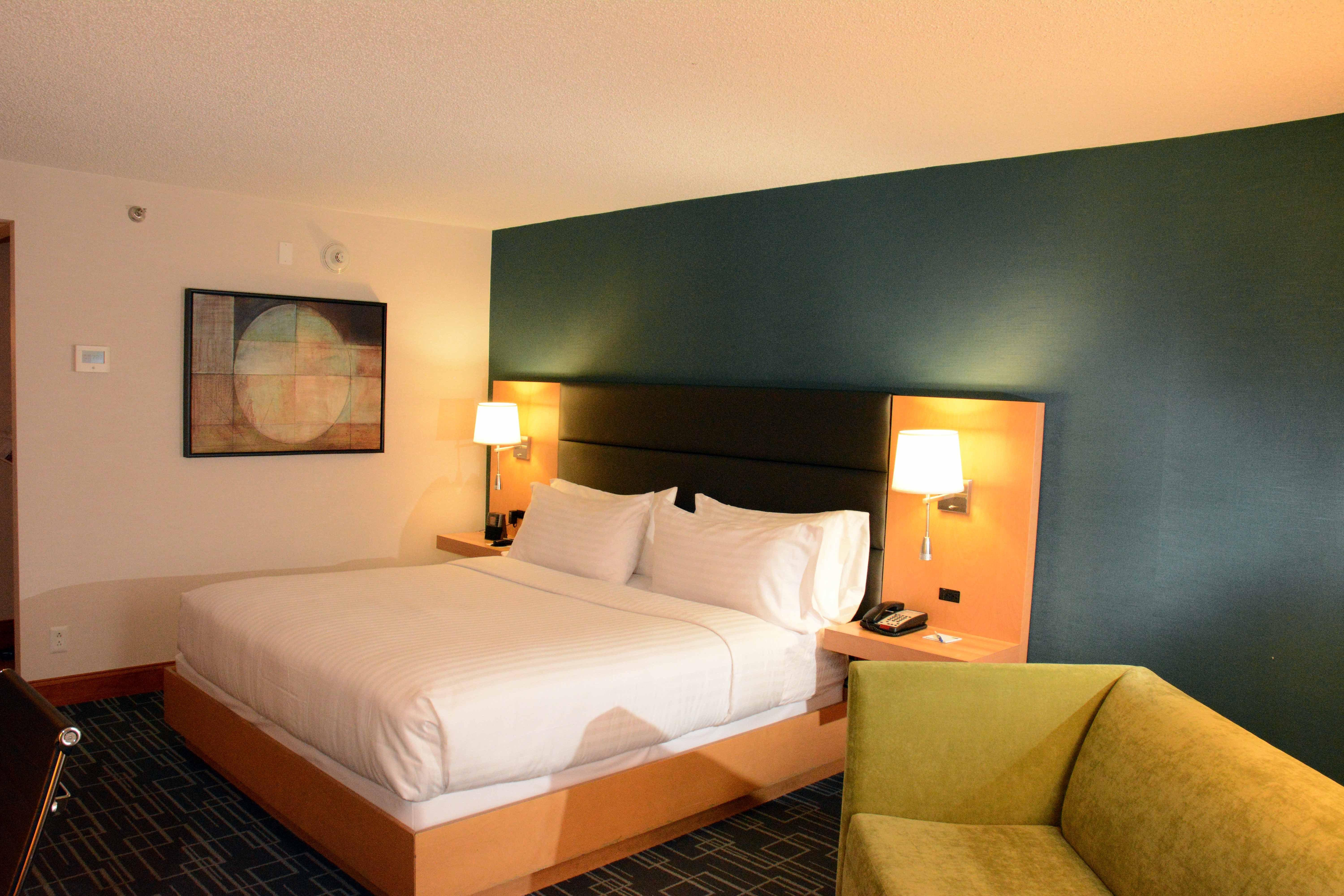 Holiday Inn Express Stamford, An Ihg Hotel Ngoại thất bức ảnh