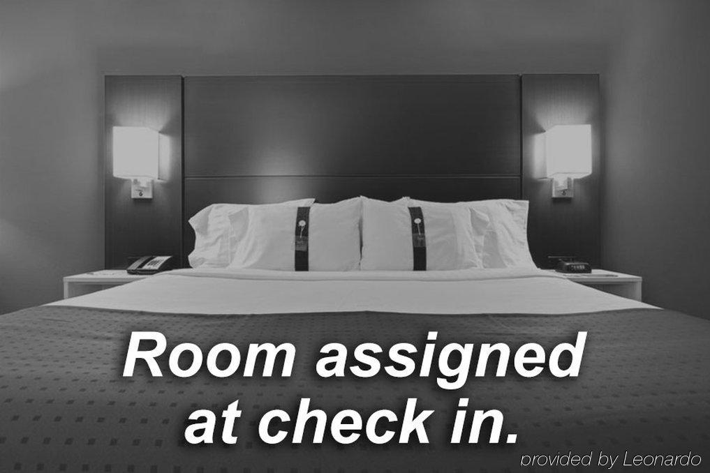 Holiday Inn Express Stamford, An Ihg Hotel Ngoại thất bức ảnh