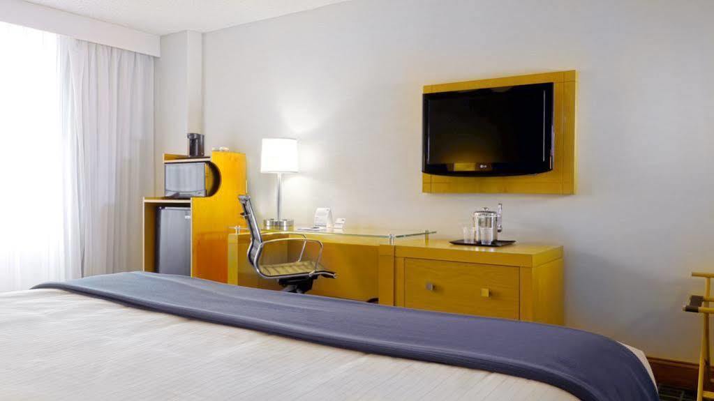 Holiday Inn Express Stamford, An Ihg Hotel Ngoại thất bức ảnh